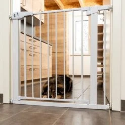 Barrera Blanca TIAKI Con 7 Cm De Extensión Para Perros -Ofertas Mascotas Tienda 334597 tiaki dog gate white fg 8184 1